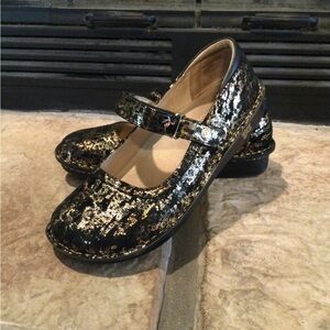 Women’s “Like New” Alegria Mary Janes
